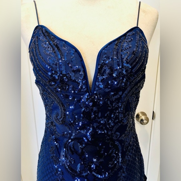 Truly Enchanting Navy Blue Sequin Backless Bodycon Mini Dress - Picture 9 of 10